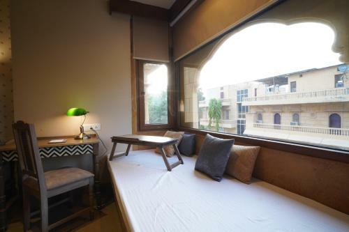 Hotel Rupal Residency