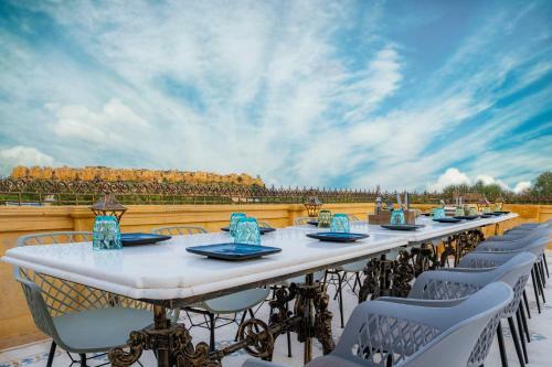 Hotel Rupal Residency