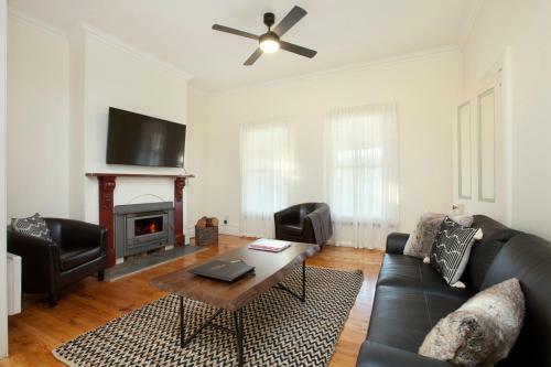 Bed & Breakfast Summerfield Winery And Accommodation