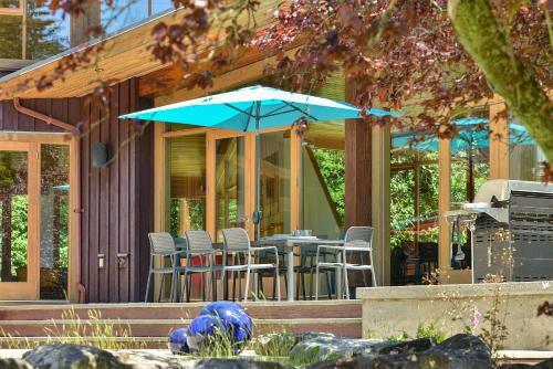 Bowen Island Luxury Estate
