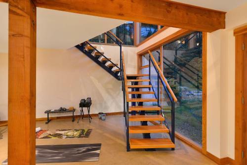 Bowen Island Luxury Estate