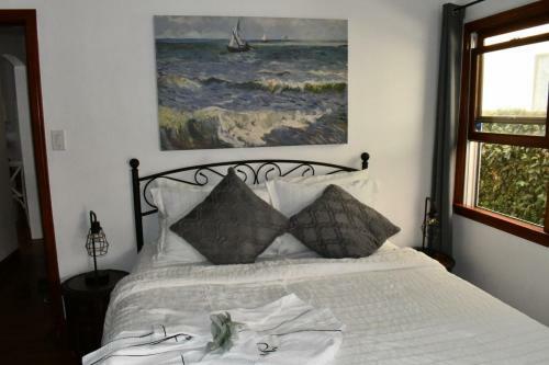 Glendora Beach House