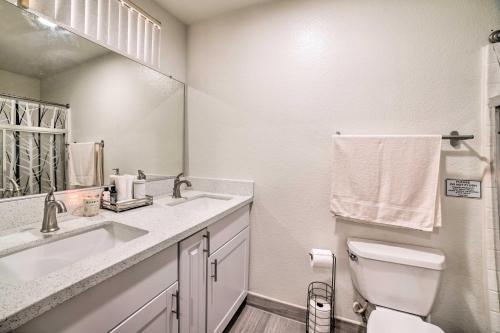 Spacious Rialto Home With Yard Hike And Explore!