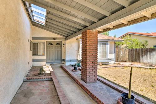 Spacious Rialto Home With Yard Hike And Explore!