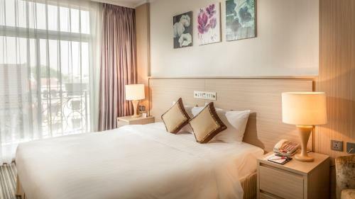 Candle Hotel Hanoi