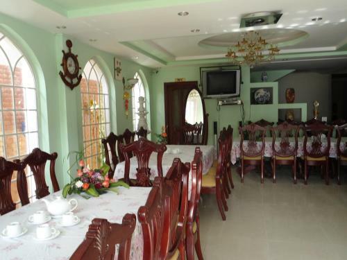 Green Valley Hotel