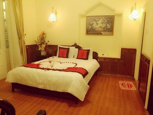 Hue Home Hotel