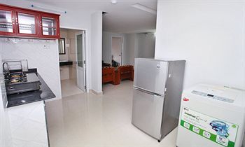 White Swan Apartment
