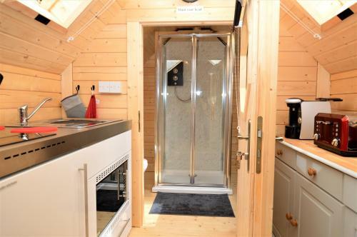 Seal Point Cabin - Luxury Glamping