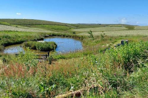 2-bed Apartment Near Buxton Outstanding Location