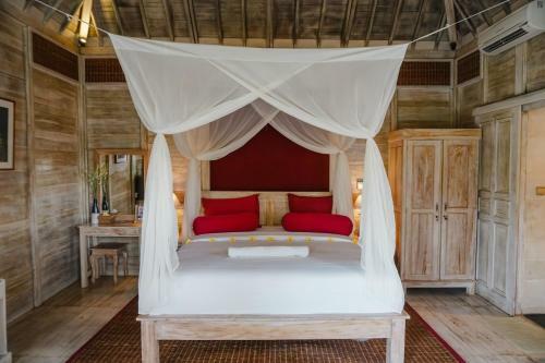 Hotel B Saya Villas