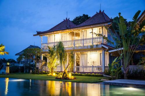 Hotel B Saya Villas