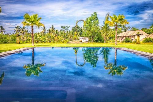 Hotel B Saya Villas