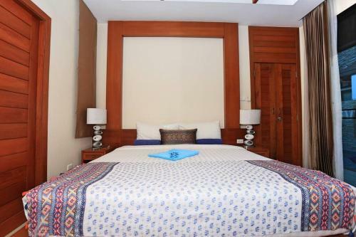 Three-bedroom Pool Villa Only 250m From The Beach