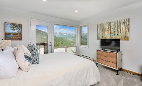 Trails End Vacation Home At Windcliff Home