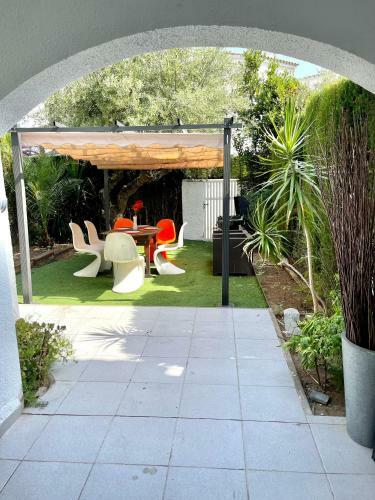 Apartbeach Els Pensaments Residencial