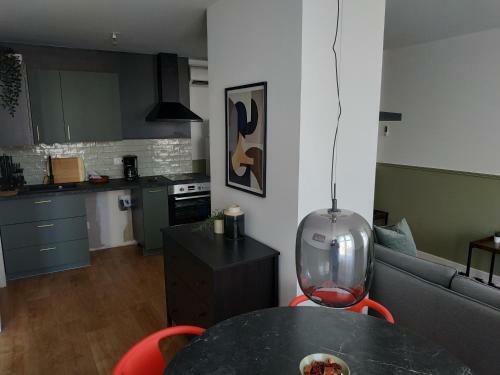 Apartamento Le Cl�menceau - T2 Climatis� Calme Avec Vue