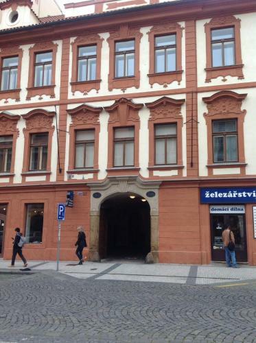 Old Town Apartment Dlouh�