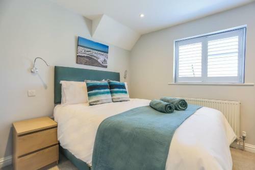 Seascape - 4 Bed Home In Bracklesham Bay