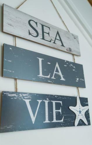 Seascape - 4 Bed Home In Bracklesham Bay
