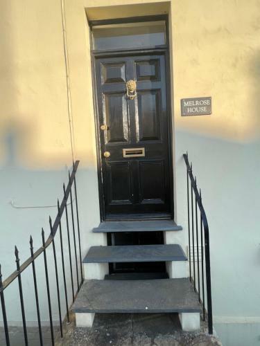 Unique & Stylish Town House, Central Cheltenham