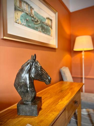 Unique & Stylish Town House, Central Cheltenham
