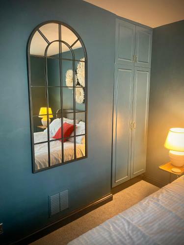 Unique & Stylish Town House, Central Cheltenham