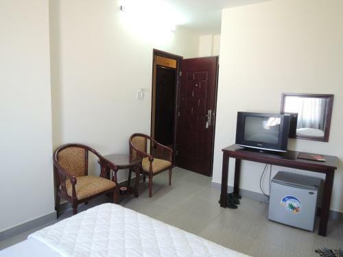 Blue Heaven Hotel