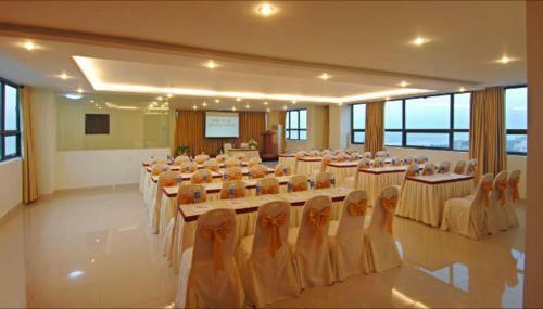 Luna Diamond Hotel