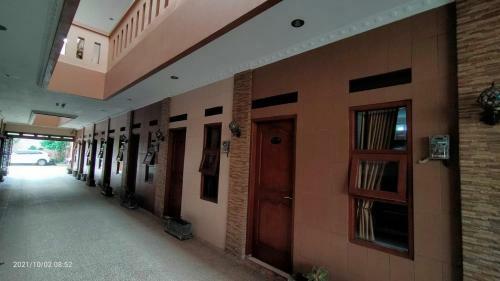 Himka Kost Exclusive