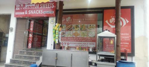 Hotel Oyo 90887 Up37 Inn