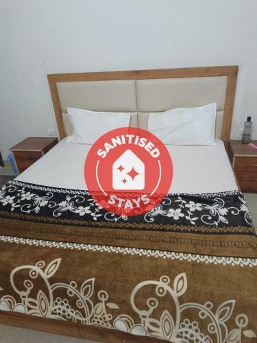 Pop 91984 Hotel For You