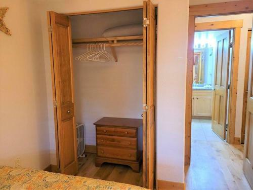 Kitz Condo, Downtown Fun, A/c, Shuffleboard, Xbox