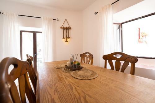 Casa Alegr�a