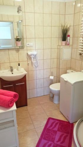 Apartament Malinowy ?wi?toduska 12