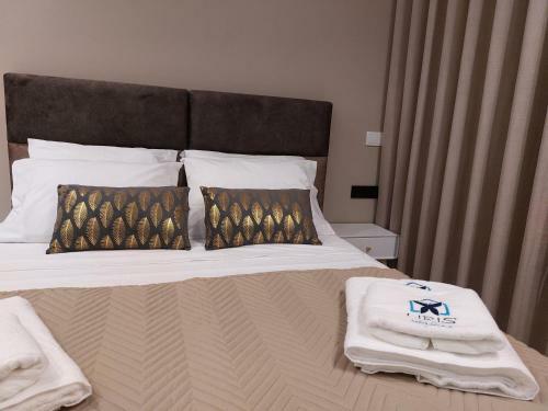 Liris Holiday Apartments