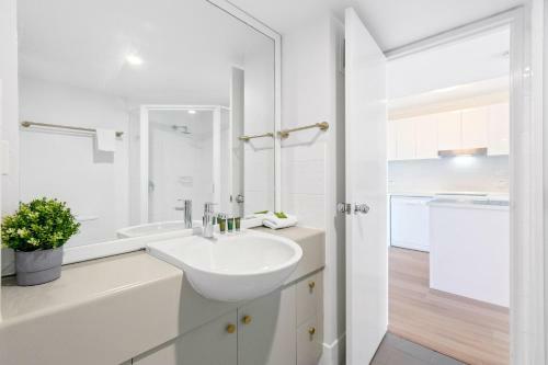 Apartamento Alex Beach Resort 402