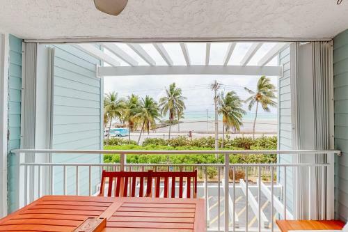 Hotel Color Of The Keys