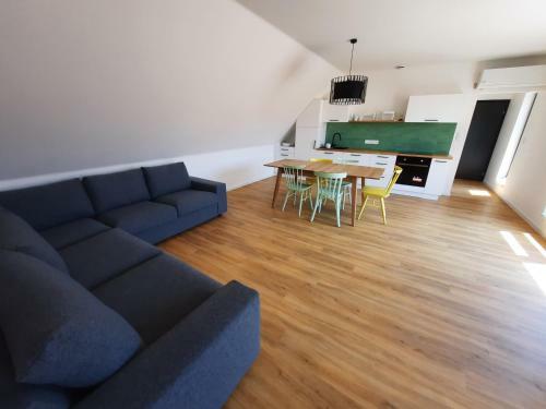 Apartamento U Franc�za