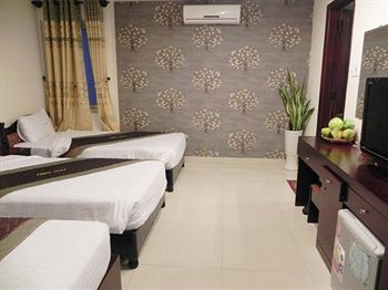Dmz Hotel