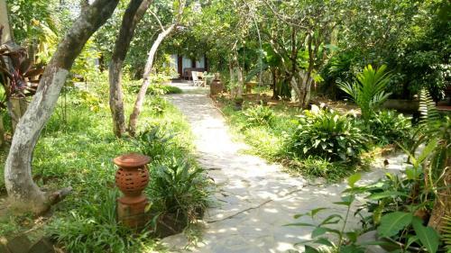 Hostal Tam Tinh Vien Homestay