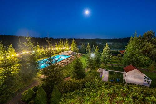 Villa Lakeland Residence