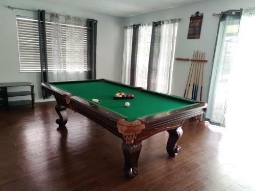 Apartamento Cheerful 3-bedroom Home With Pool