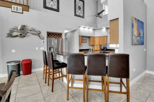 Punta Gorda Waterfront Pool Home Sleeps 8 W Dock