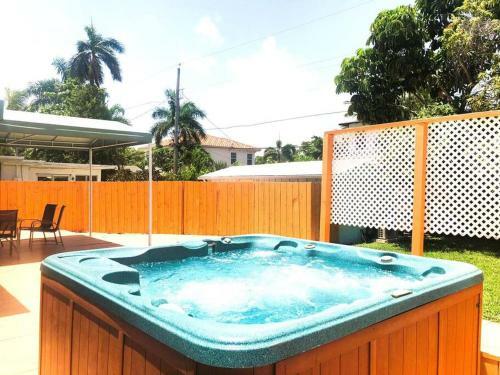 Lovely 3br House - 7 Min From Downtown