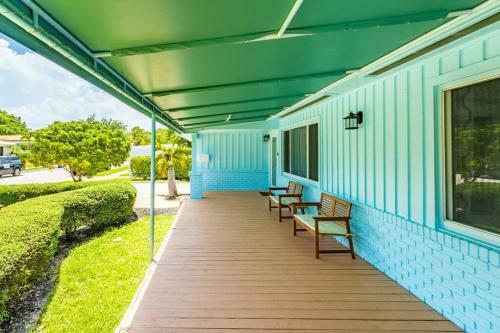Lovely 3br House - 7 Min From Downtown