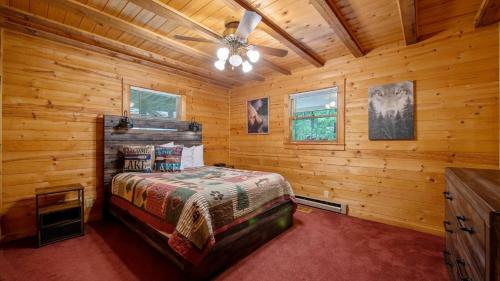 Carters Lake Retreat-kayaks Firepit Pet Friendly