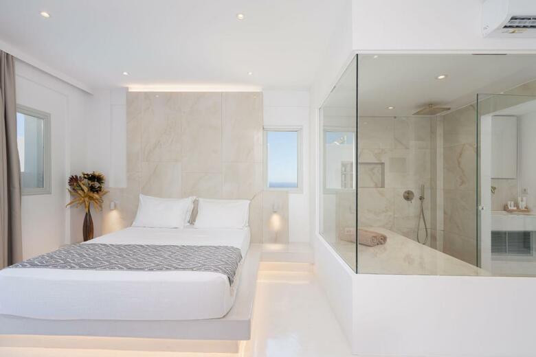 Hotel Cycladic Suites