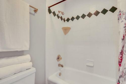 Apartamento Eagle's Nest - Spacious Loft Downtown - Near Gsu