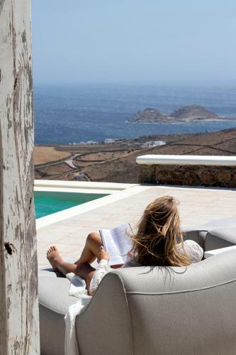 Mykonian Icon Villa